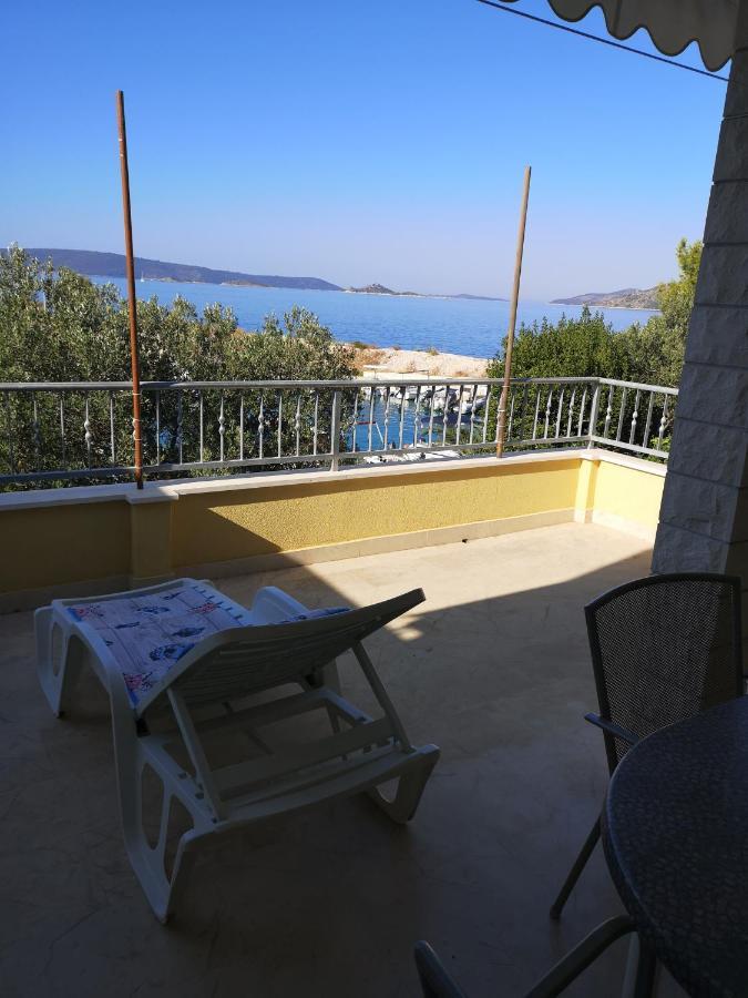 Apartman Nino Donji Okrug  Extérieur photo