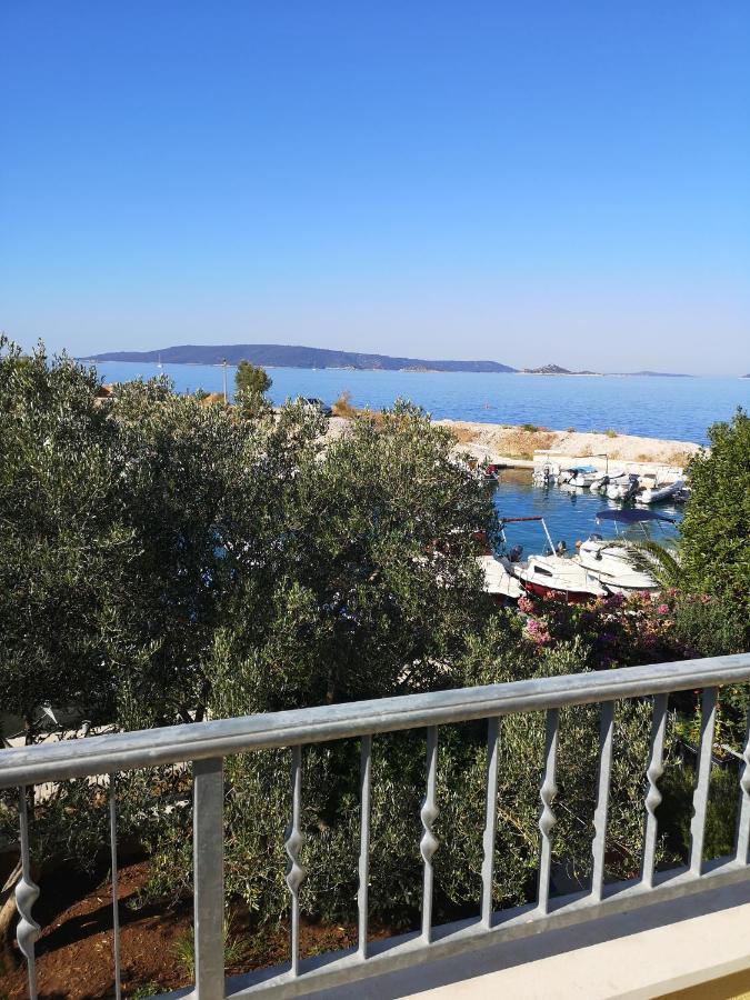 Apartman Nino Donji Okrug  Extérieur photo