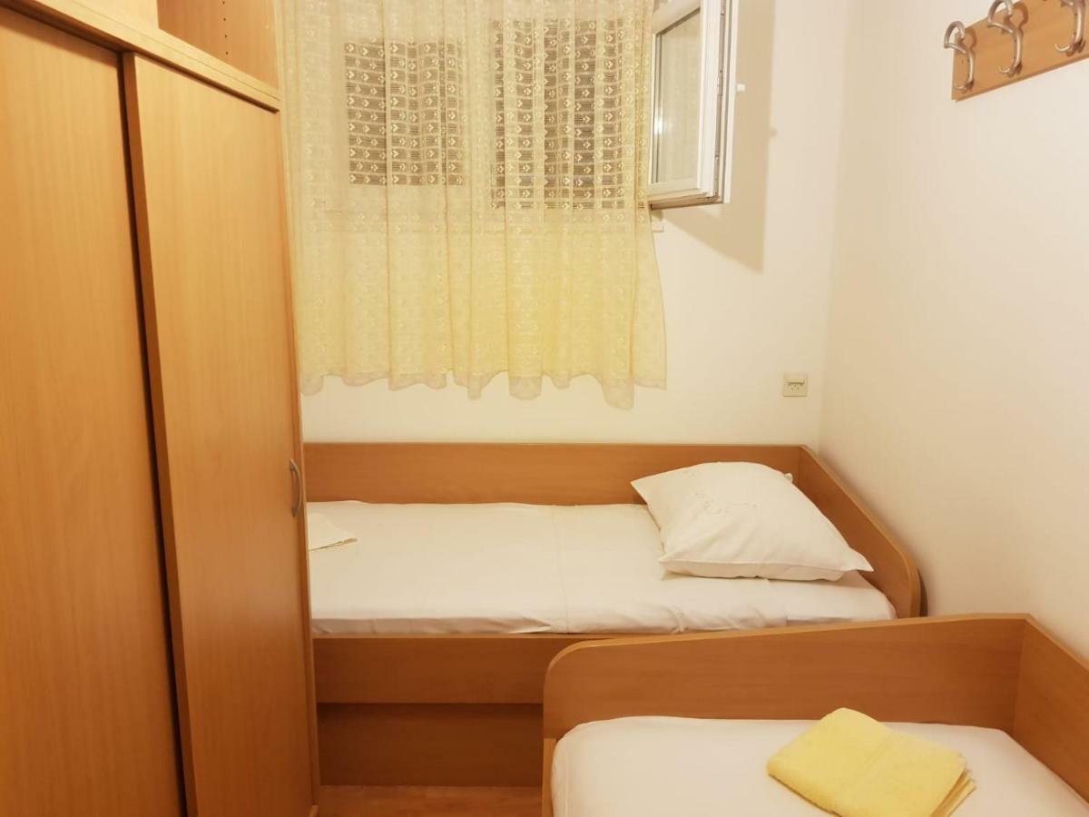 Apartman Nino Donji Okrug  Extérieur photo