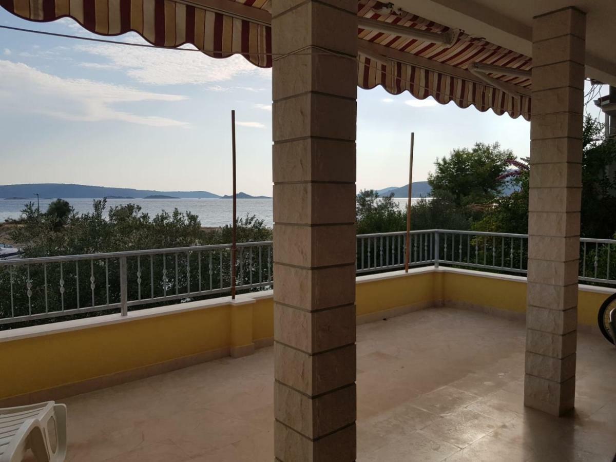 Apartman Nino Donji Okrug  Extérieur photo